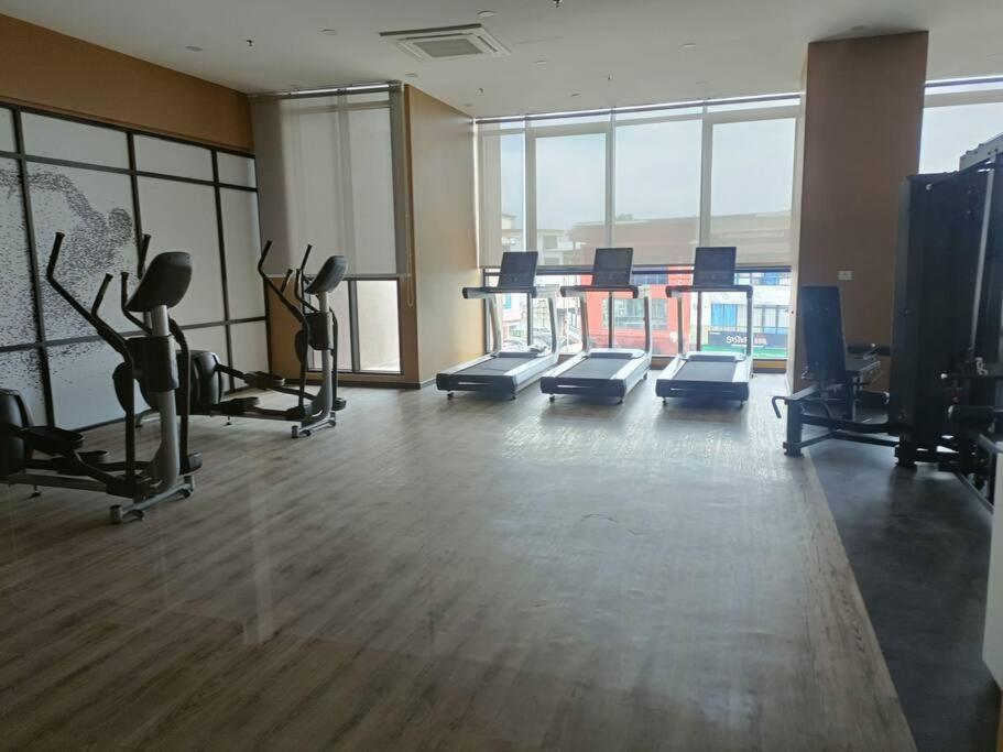 Sky Trees 4 Guests High Floor Nflix Hbo Disney Garden View A1801 جوهر بهرو المظهر الخارجي الصورة