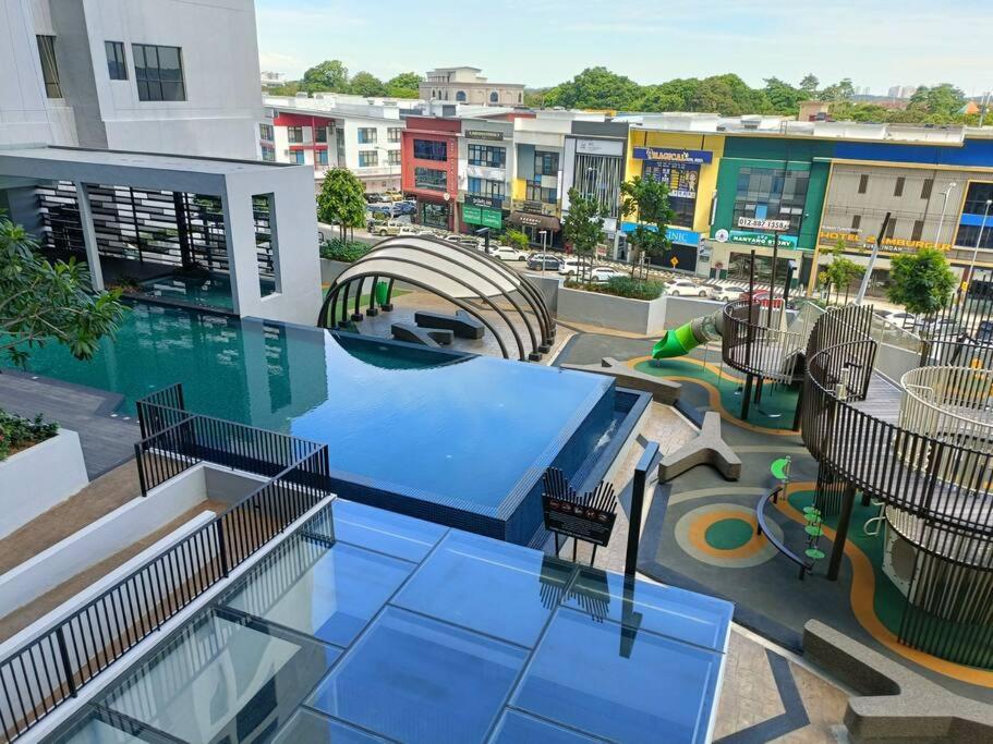 Sky Trees 4 Guests High Floor Nflix Hbo Disney Garden View A1801 جوهر بهرو المظهر الخارجي الصورة